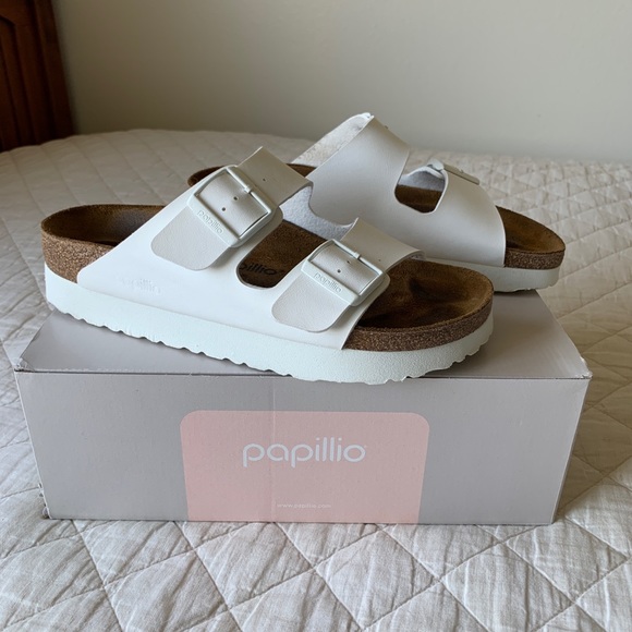 Birkenstock Shoes - Birkenstock Arizona Platform Birko-Flor White